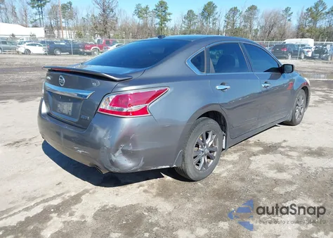 2015 Nissan Altima 2.5 S из США, поврежденный, VIN 1N4AL3AP8FN909520